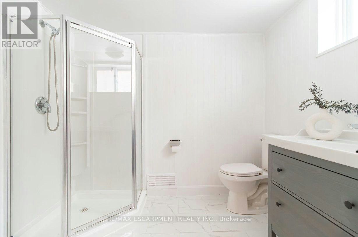 BASEMENT-374 16th Street EAST, Hamilton, ON, L9A 4K3 - 10