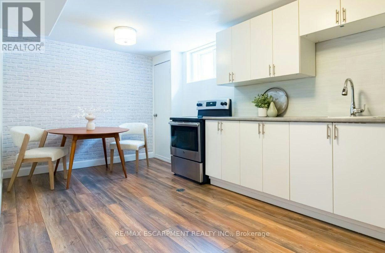 BASEMENT-374 16th Street EAST, Hamilton, ON, L9A 4K3 - 8