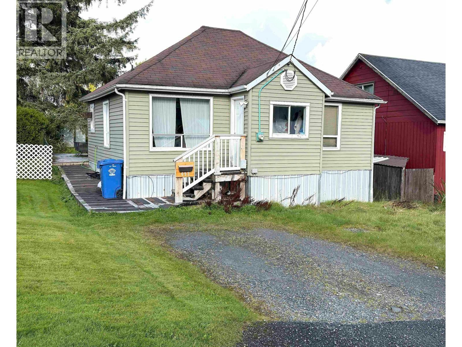 653 E 8th Avenue, Prince Rupert, BC, V8J 2N1
