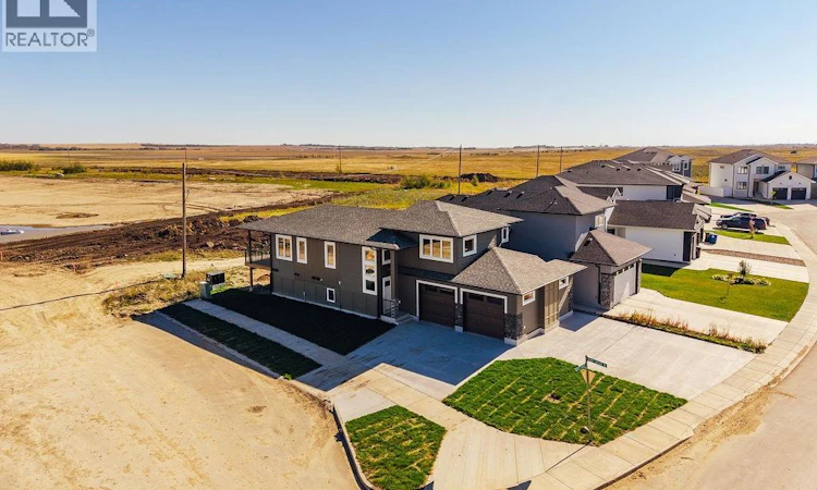 492 Woolf Bend