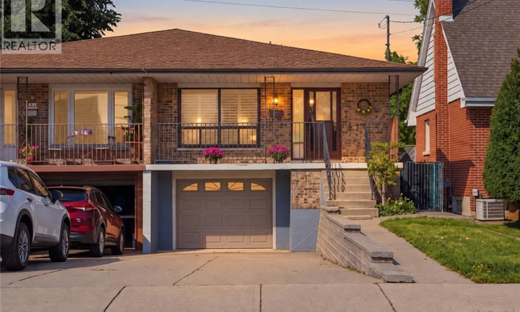 564 Cochrane Road