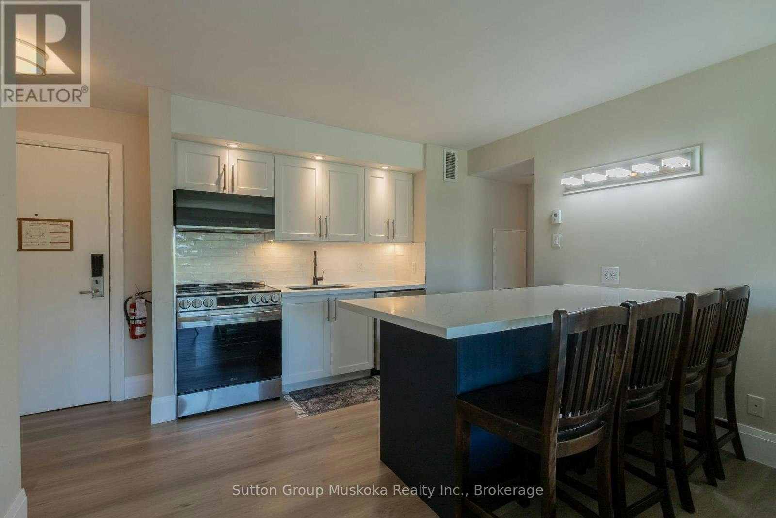 54-305 Deerhurst, Summit Lodge Drive, Huntsville, ON, P1H 2E8 - 10