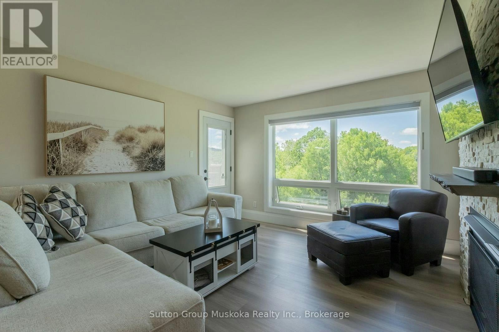 54-305 Deerhurst, Summit Lodge Drive, Huntsville, ON, P1H 2E8 - 6