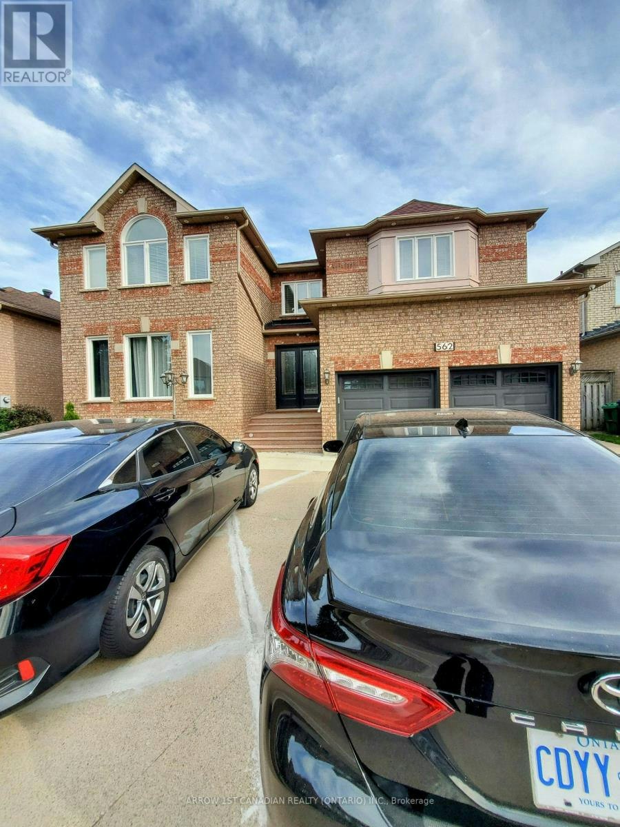 2 562 Bedroom Basement Feathergrass Crescent, Mississauga, ON, L4Z 3Y5