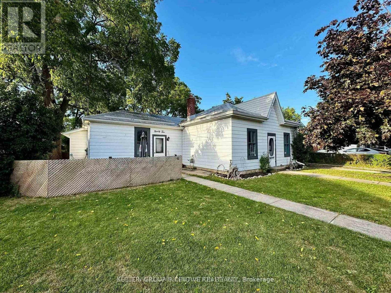 92 Francis Street, Cambridge, ON, N1S 2A1