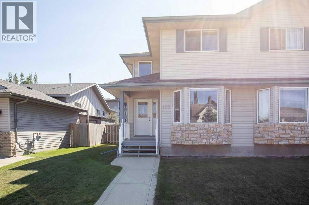 127-129 Lyons Close, Red Deer, AB, T4R 3P6