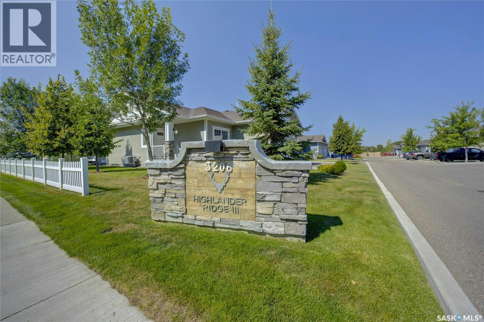 1-3206 11th Street W, Saskatoon, SK, S7M 5Z1