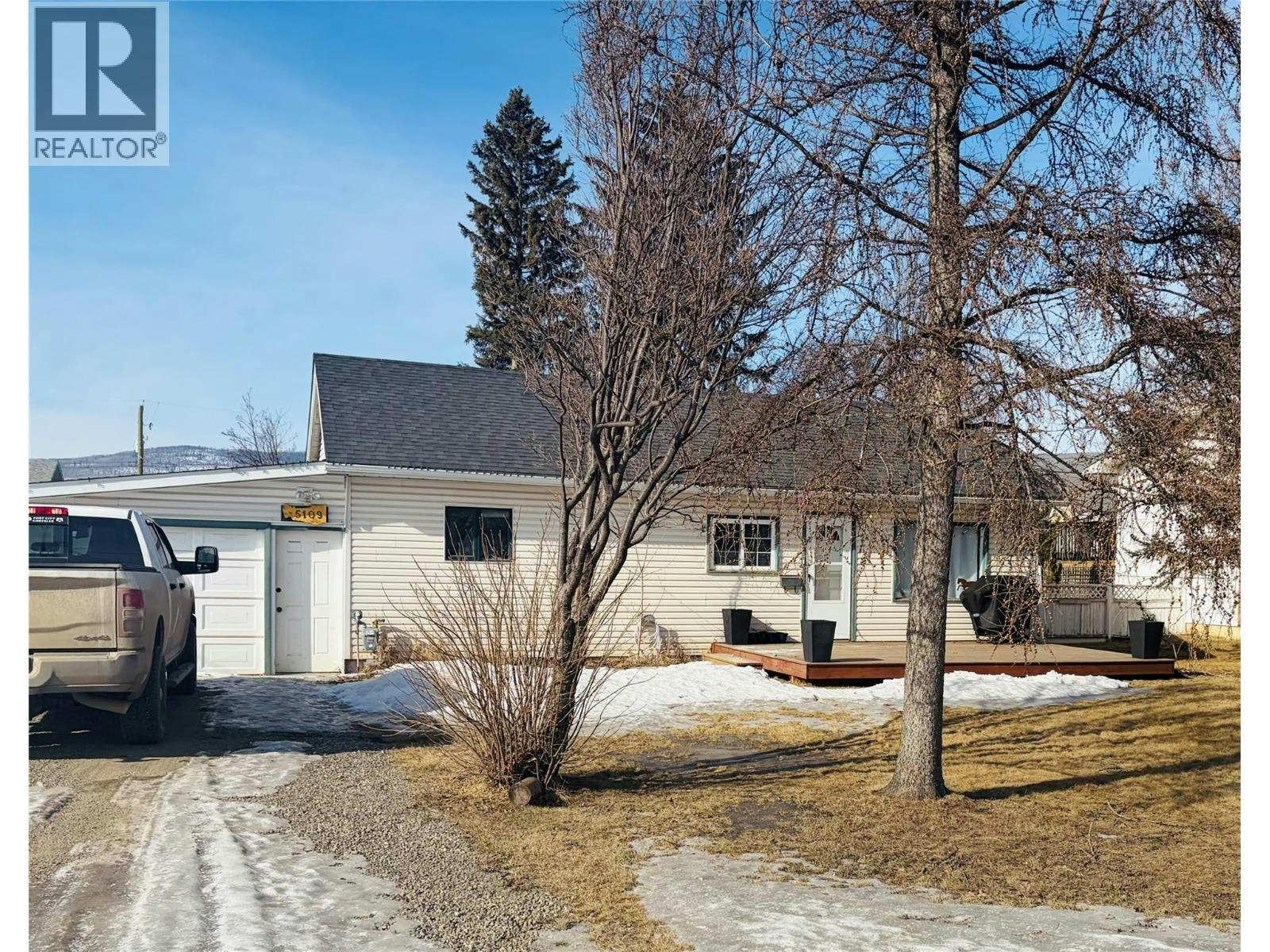 5109 NE 43 Street, Chetwynd, BC, V0C 1J0
