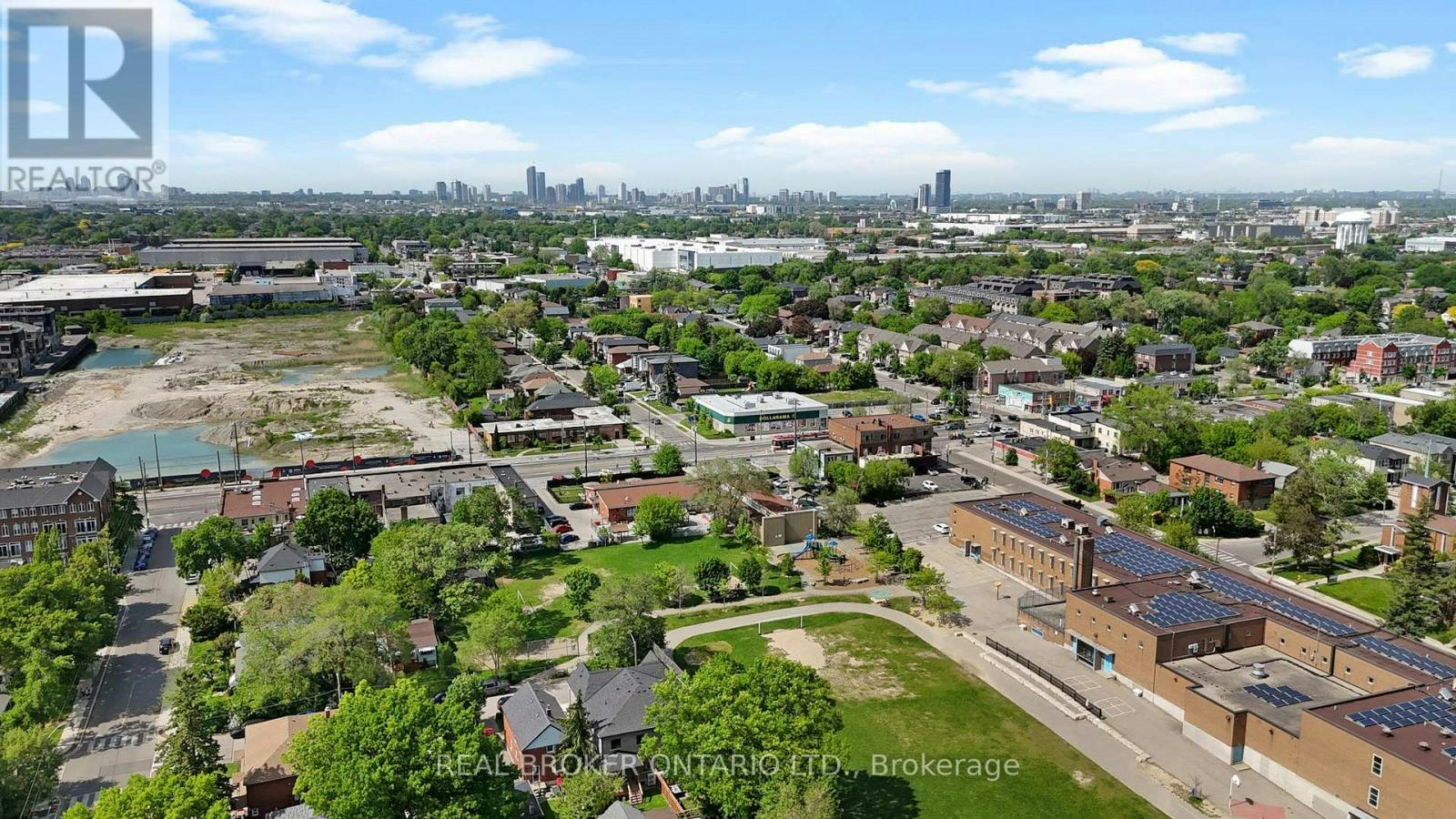 5 Marina Avenue, Toronto, ON, M8W 1J8