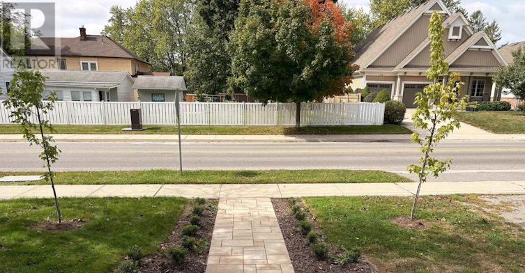 2-1105 Haist Street, Pelham, ON, L0S 1E2 - 4