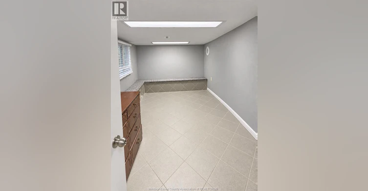 1352 Lincoln, Windsor, ON, N8Y 2J1 - 7