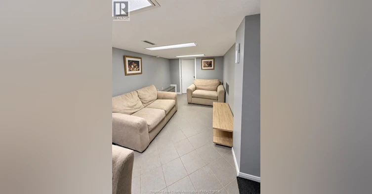 1352 Lincoln, Windsor, ON, N8Y 2J1 - 4