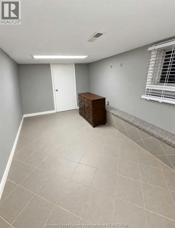 1352 Lincoln, Windsor, ON, N8Y 2J1 - 8