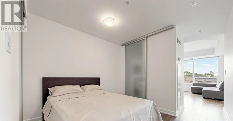 521-377 Madison Avenue, Toronto, ON, M4V 2W7 - 8