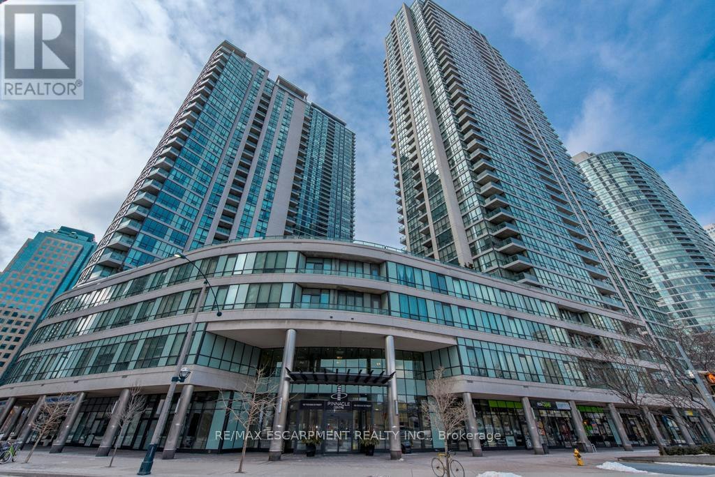 2903-16 Yonge Street, Toronto, ON, M5E 2A1