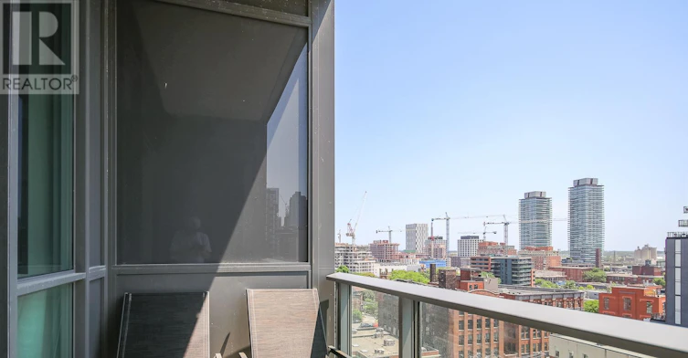 1015-120 Parliament Street, Toronto, ON, M5A 2Y8 - 23