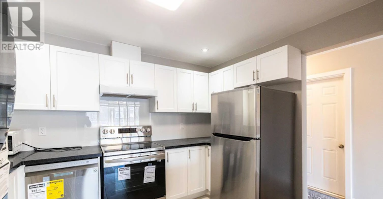 348A Donlands Avenue, Toronto, ON, M4J 3S1 - 7