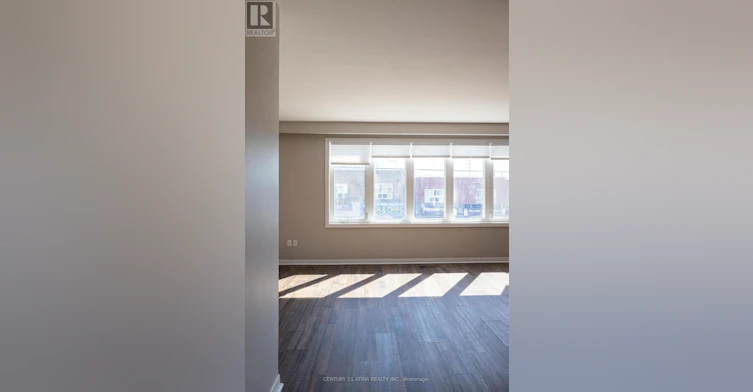 348A Donlands Avenue, Toronto, ON, M4J 3S1 - 3