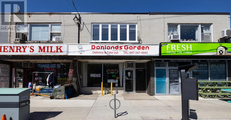 348A Donlands Avenue, Toronto, ON, M4J 3S1 - 15
