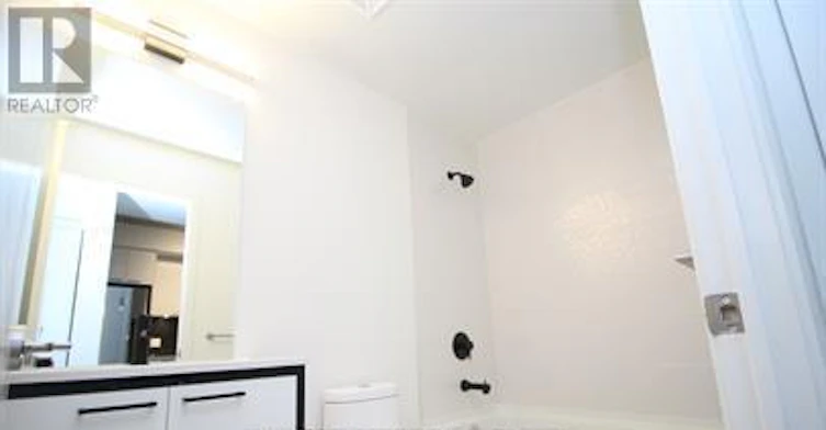 308-1808 St Clair Avenue W, Toronto, ON, M6N 1J5 - 4