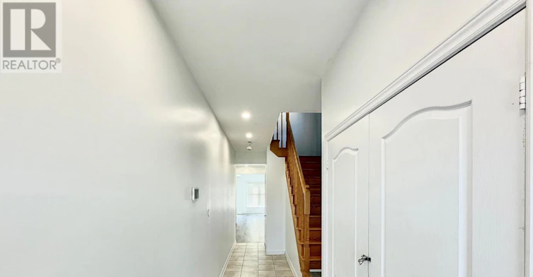 43 Banbridge Crescent, Brampton, ON, L6X 5M1 - 3