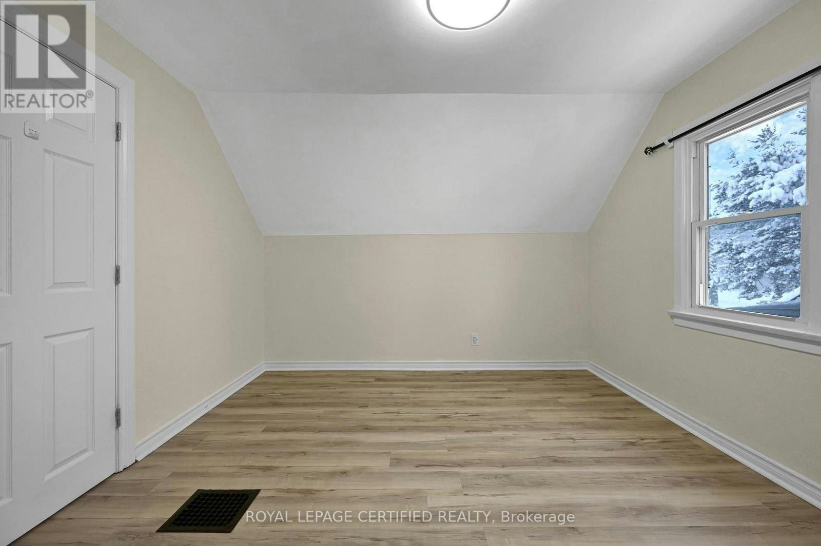 372 Flanders Row E, London, ON, N5Y 1C4 - 21