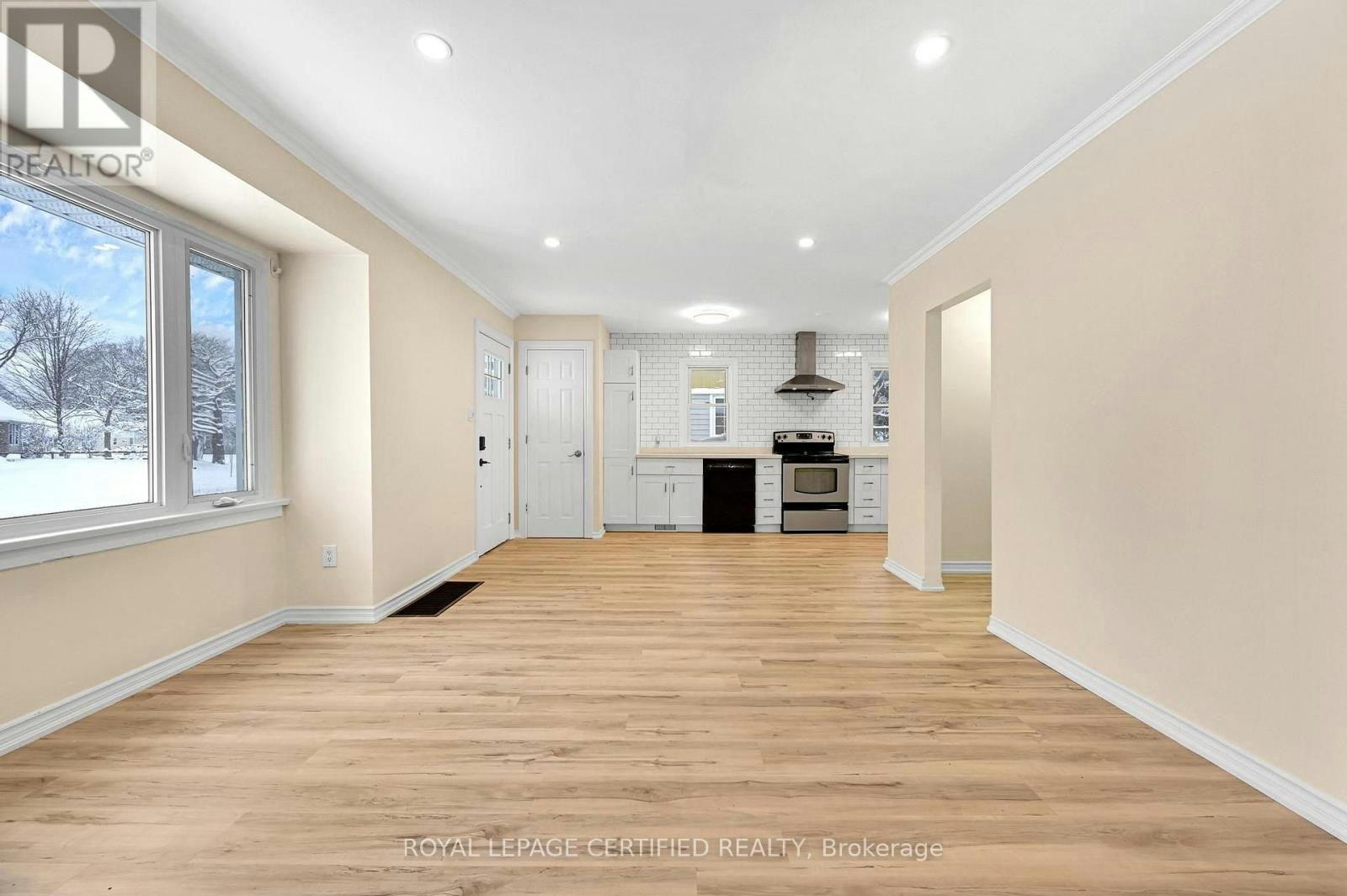 372 Flanders Row E, London, ON, N5Y 1C4 - 7