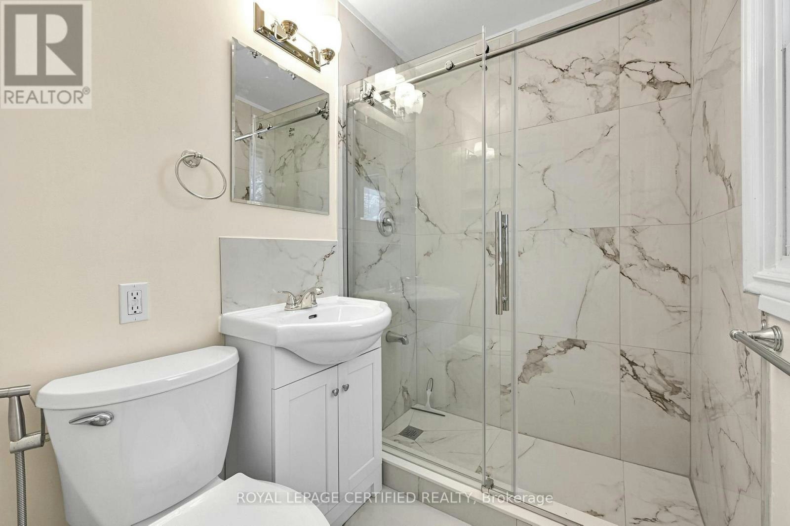 372 Flanders Row E, London, ON, N5Y 1C4 - 18