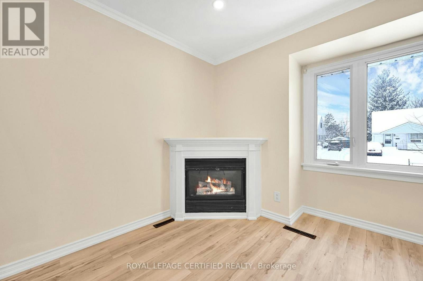 372 Flanders Row E, London, ON, N5Y 1C4 - 9