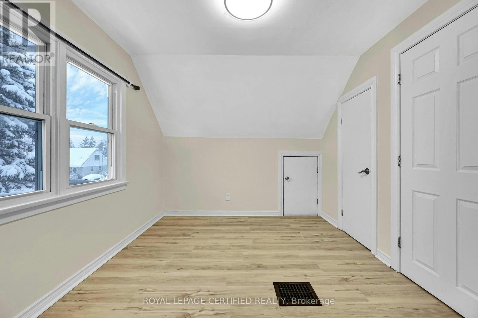 372 Flanders Row E, London, ON, N5Y 1C4 - 25