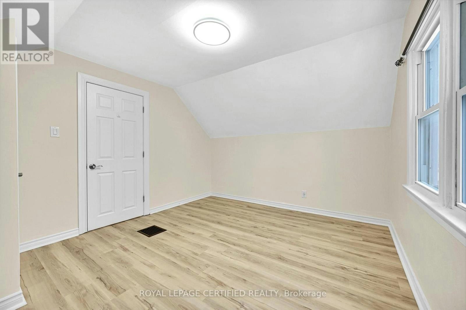 372 Flanders Row E, London, ON, N5Y 1C4 - 22