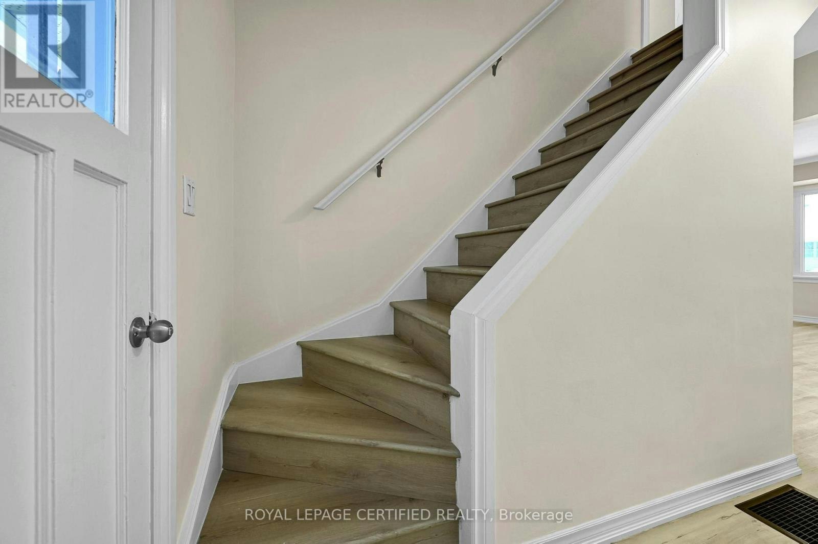 372 Flanders Row E, London, ON, N5Y 1C4 - 19