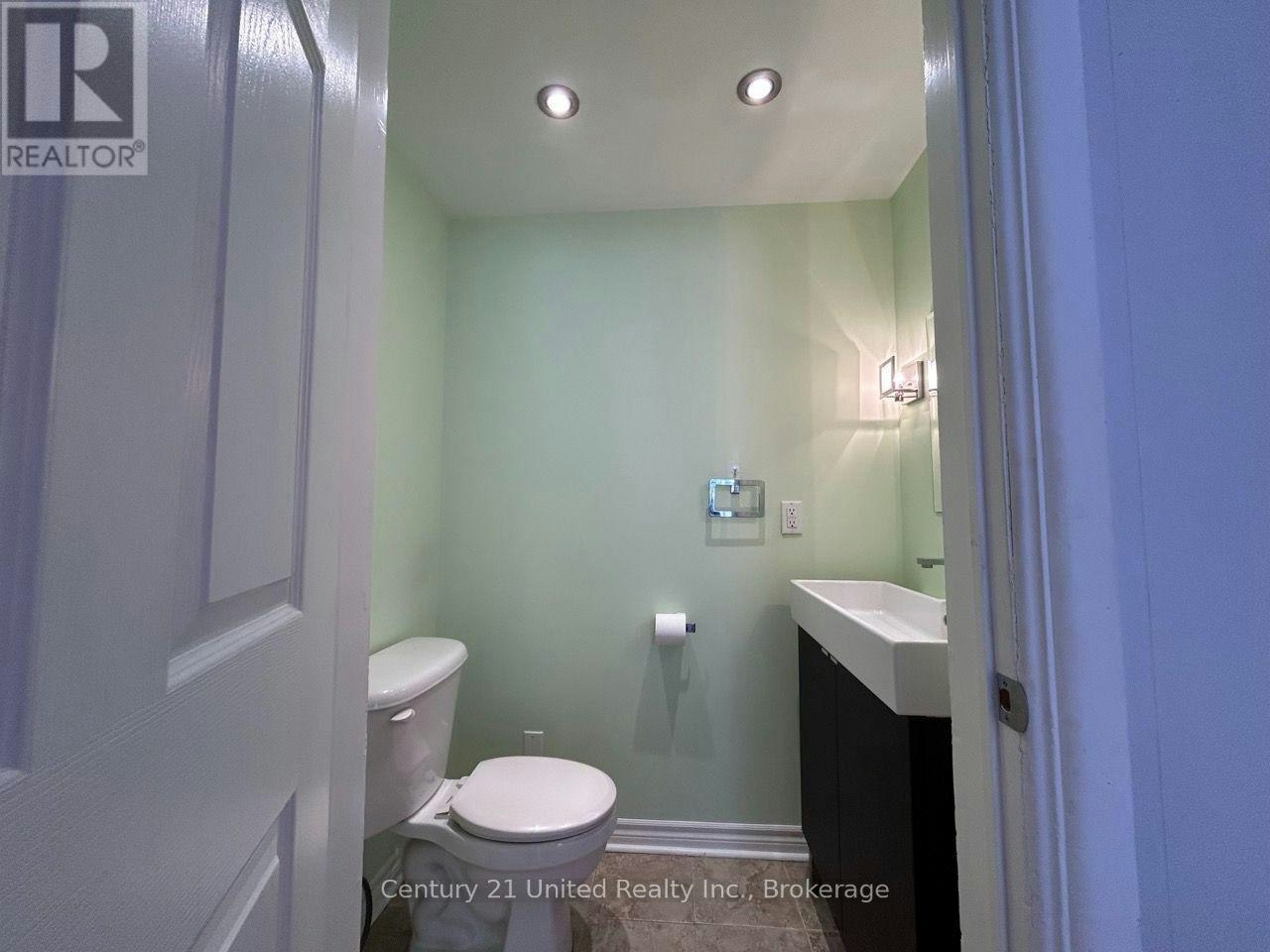 862 George Street N, Peterborough, ON, K9H 3T7 - 15