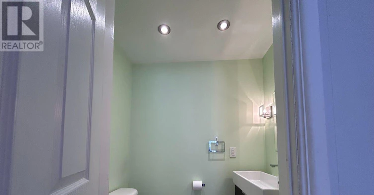 862 George Street N, Peterborough, ON, K9H 3T7 - 15