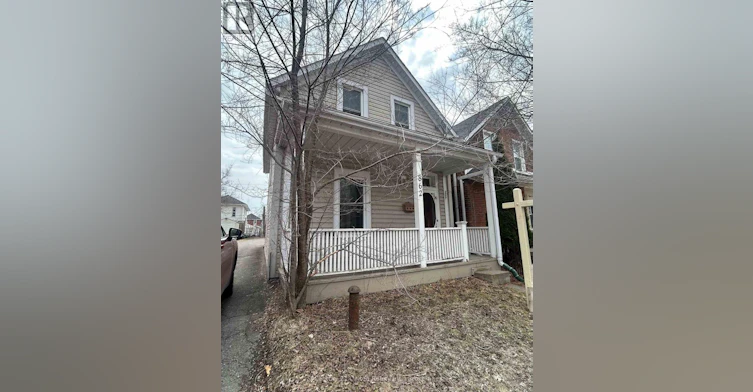 862 George Street N, Peterborough, ON, K9H 3T7
