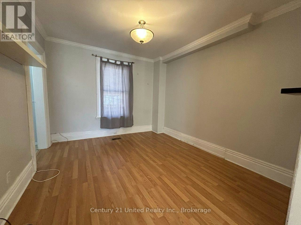 862 George Street N, Peterborough, ON, K9H 3T7 - 6