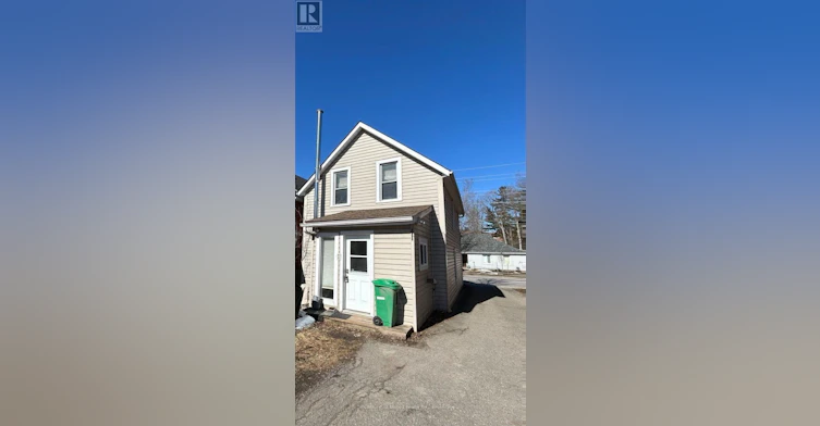 862 George Street N, Peterborough, ON, K9H 3T7 - 25