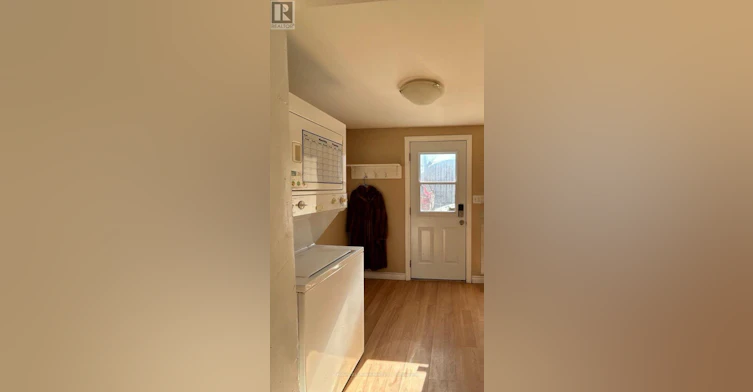 862 George Street N, Peterborough, ON, K9H 3T7 - 12