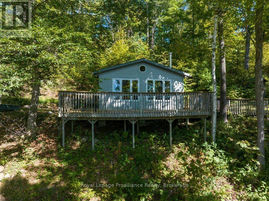 1239 Chimney Point Lane, North Frontenac, ON, K0H 1B0