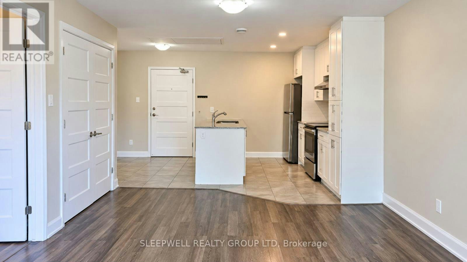 101-480 Church Street, Russell, ON, K4R 0G4 - 4