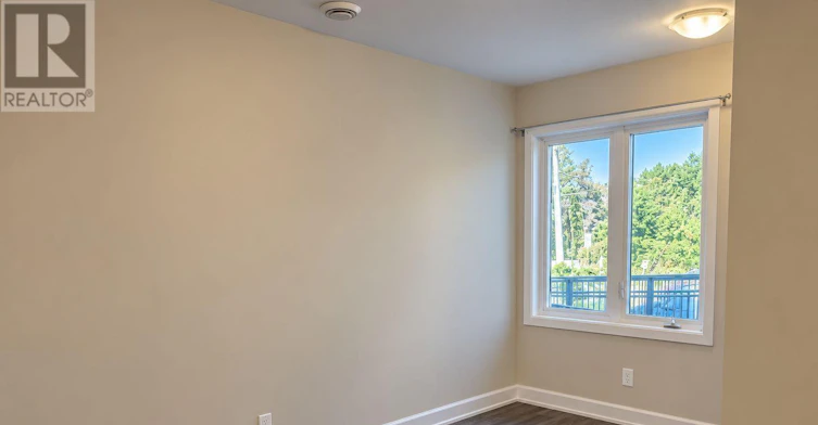 101-480 Church Street, Russell, ON, K4R 0G4 - 7