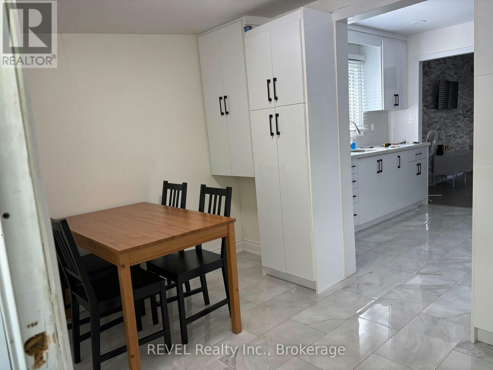 3184 Mosley Street, Wasaga Beach, ON, L9Z 1V4 - 12