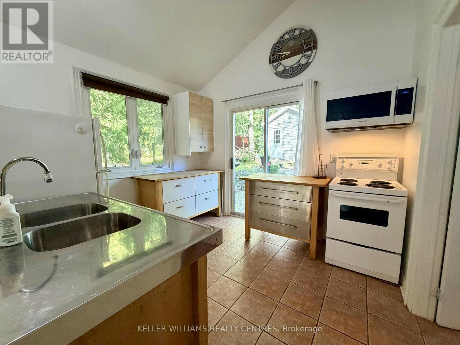 113 Oliver Drive, Tiny, ON, L0L 2J0 - 11