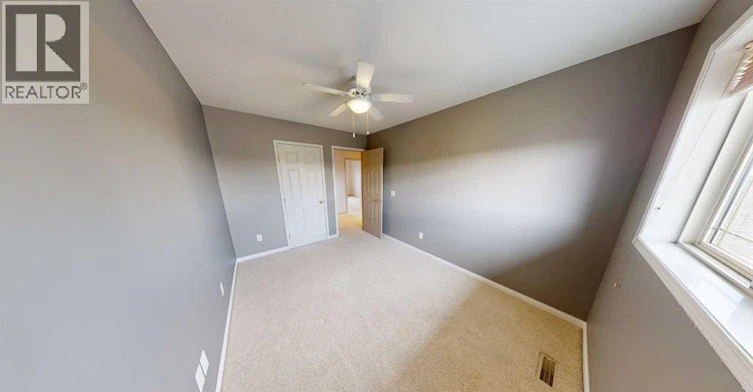 8810 126 Avenue, Grande Prairie, AB, T8X 1P3 - 11