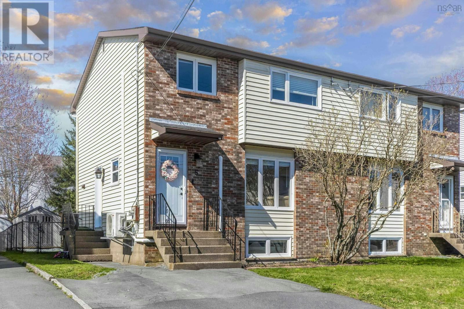 5 Colonna Place, Dartmouth, NS, B2X 3K9