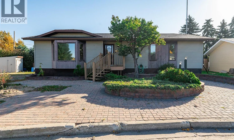 408A Miller Crescent