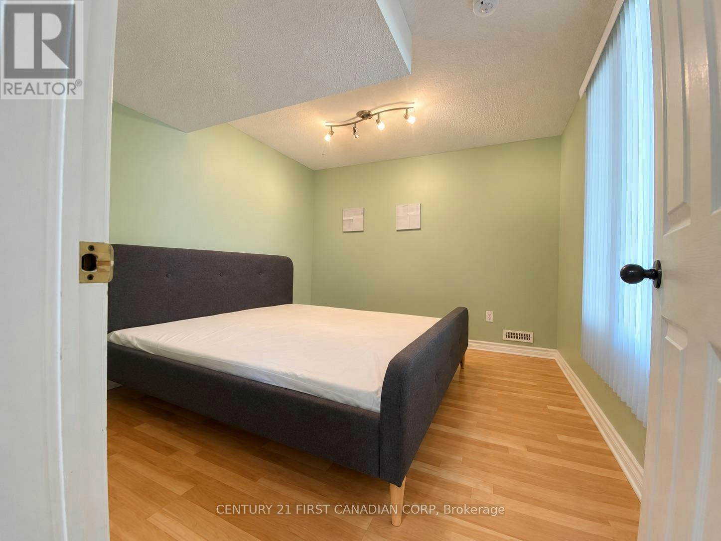 LOWER-924 Guildwood Boulevard, London, ON, N6H 5S9 - 7