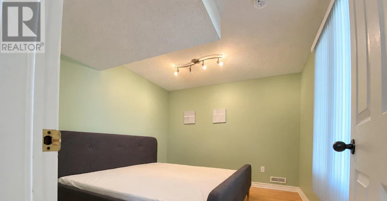LOWER-924 Guildwood Boulevard, London, ON, N6H 5S9 - 7