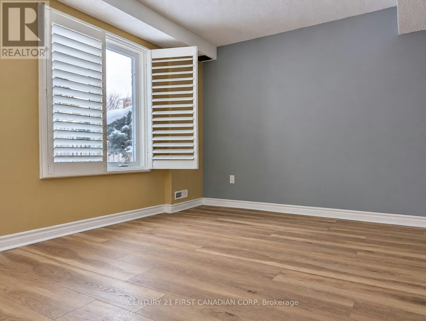 LOWER-924 Guildwood Boulevard, London, ON, N6H 5S9 - 4