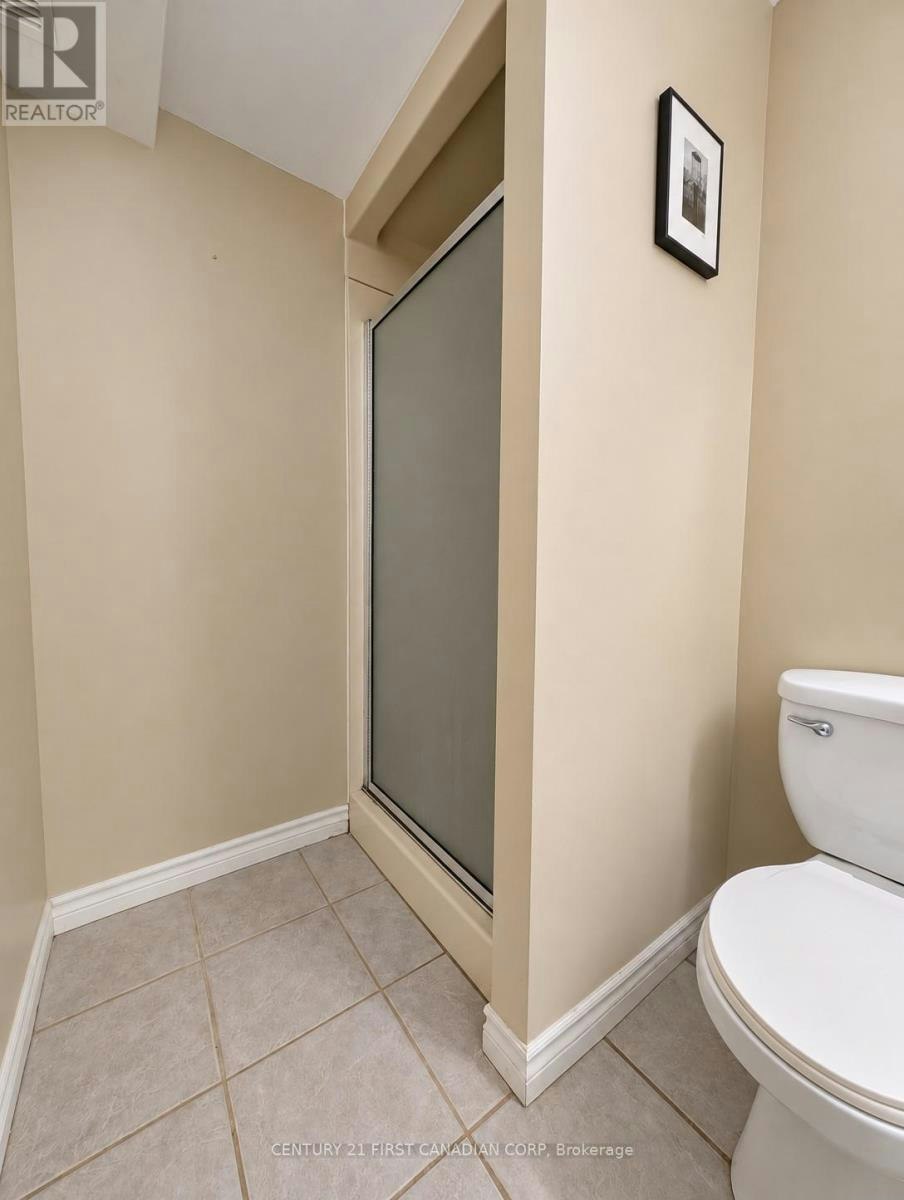 LOWER-924 Guildwood Boulevard, London, ON, N6H 5S9 - 8